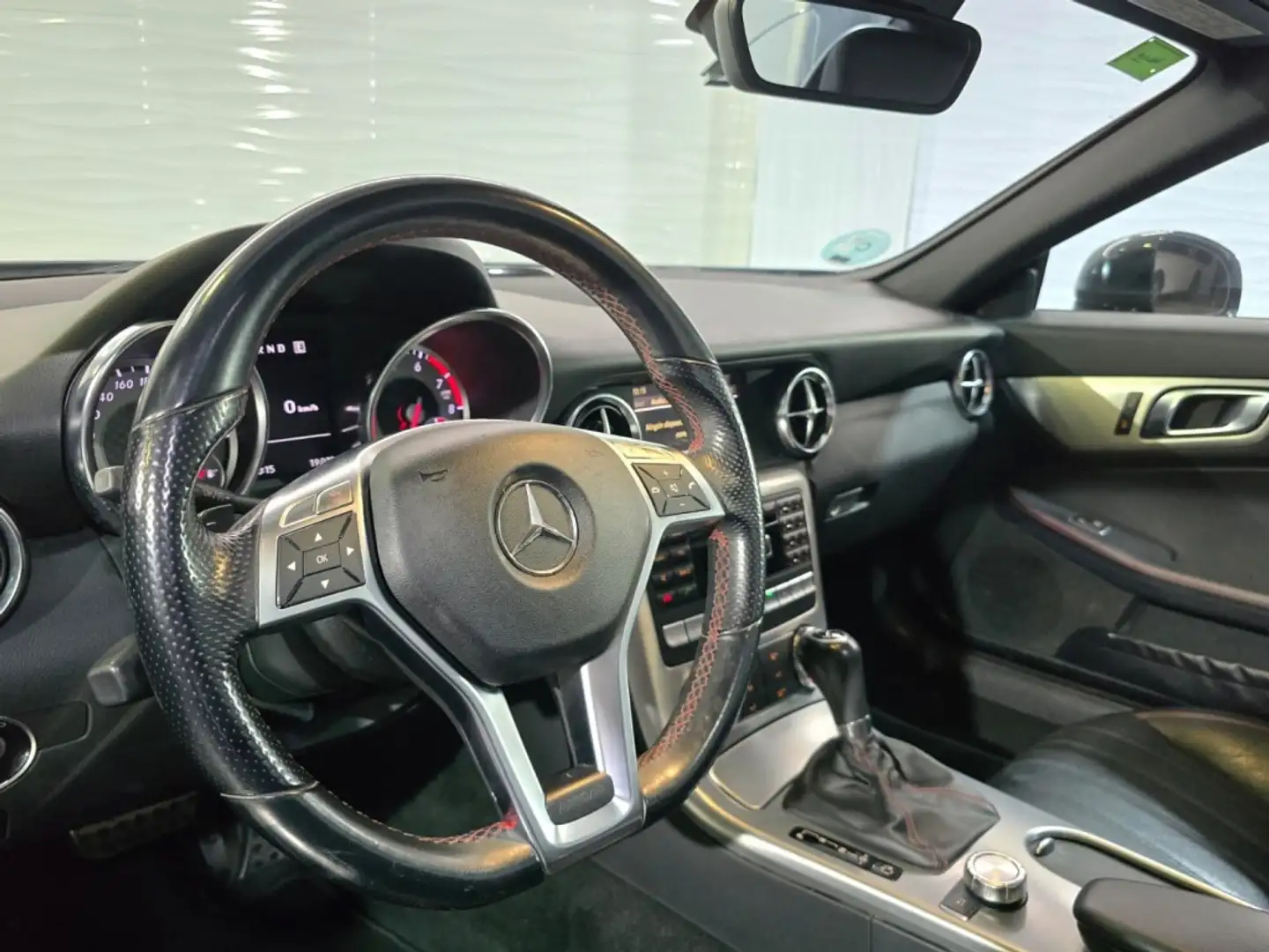 Mercedes-Benz SLK 200 BE 7G Plus Noir - 2