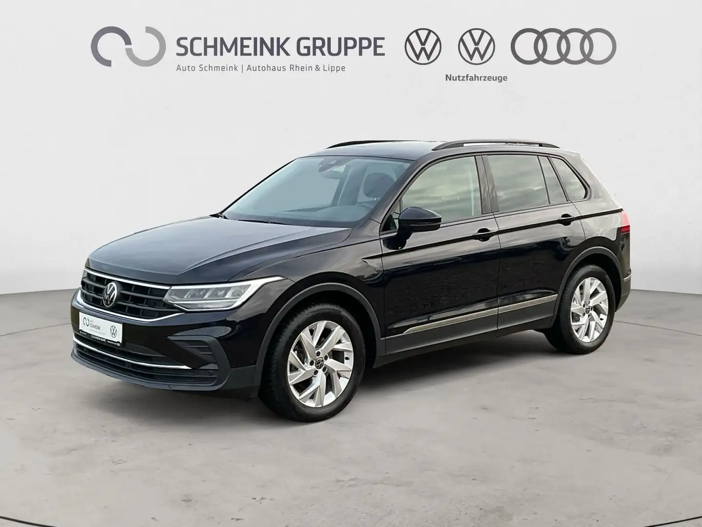 Volkswagen Tiguan Life 1.5 TSI Allwetterreifen AHK ACC Navi Schwarz - 1