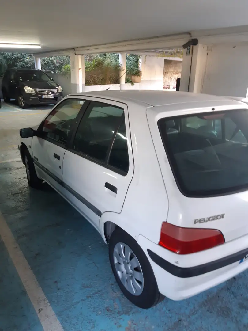 Peugeot 106 106 1.1i Color Line - 2