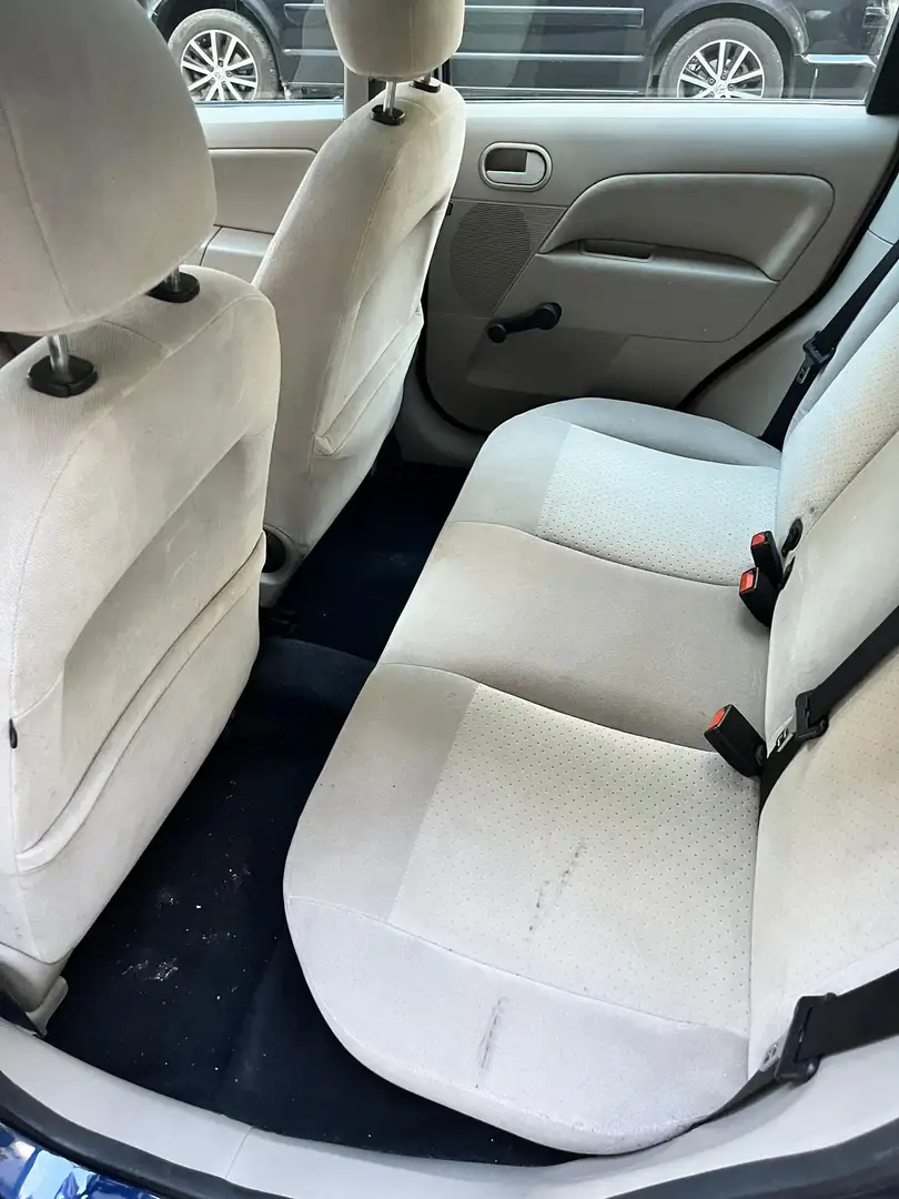 Ford Fiesta Fiesta 1.4i 16v Trend Blauw - 1