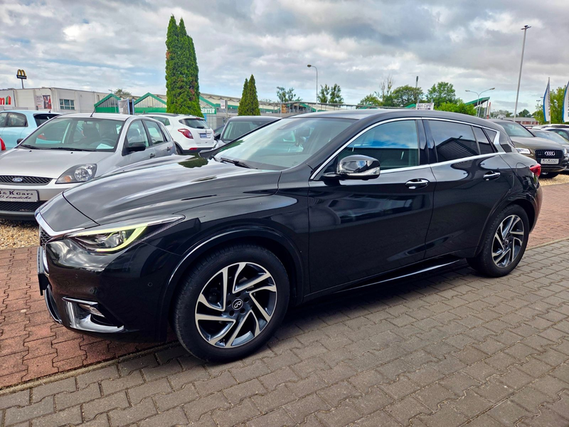 Infiniti Q30 1.6 LUXE/LED/Navi/Panorama/Sitzhz/Kamera — photo 4