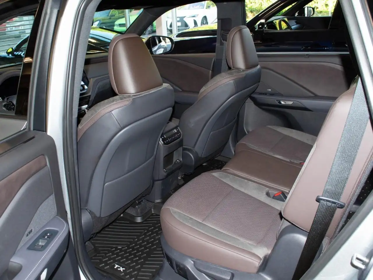 Lexus TX 350 снимка Lexus TX 350