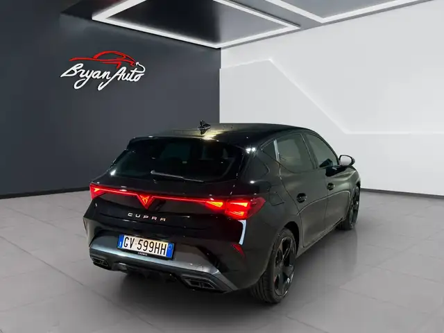 Cupra Leon view 4