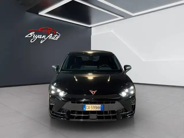 Cupra Leon view 2