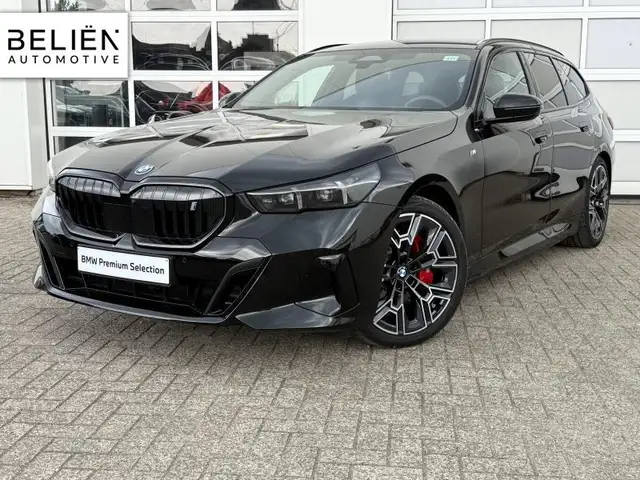 BMW i5 touring