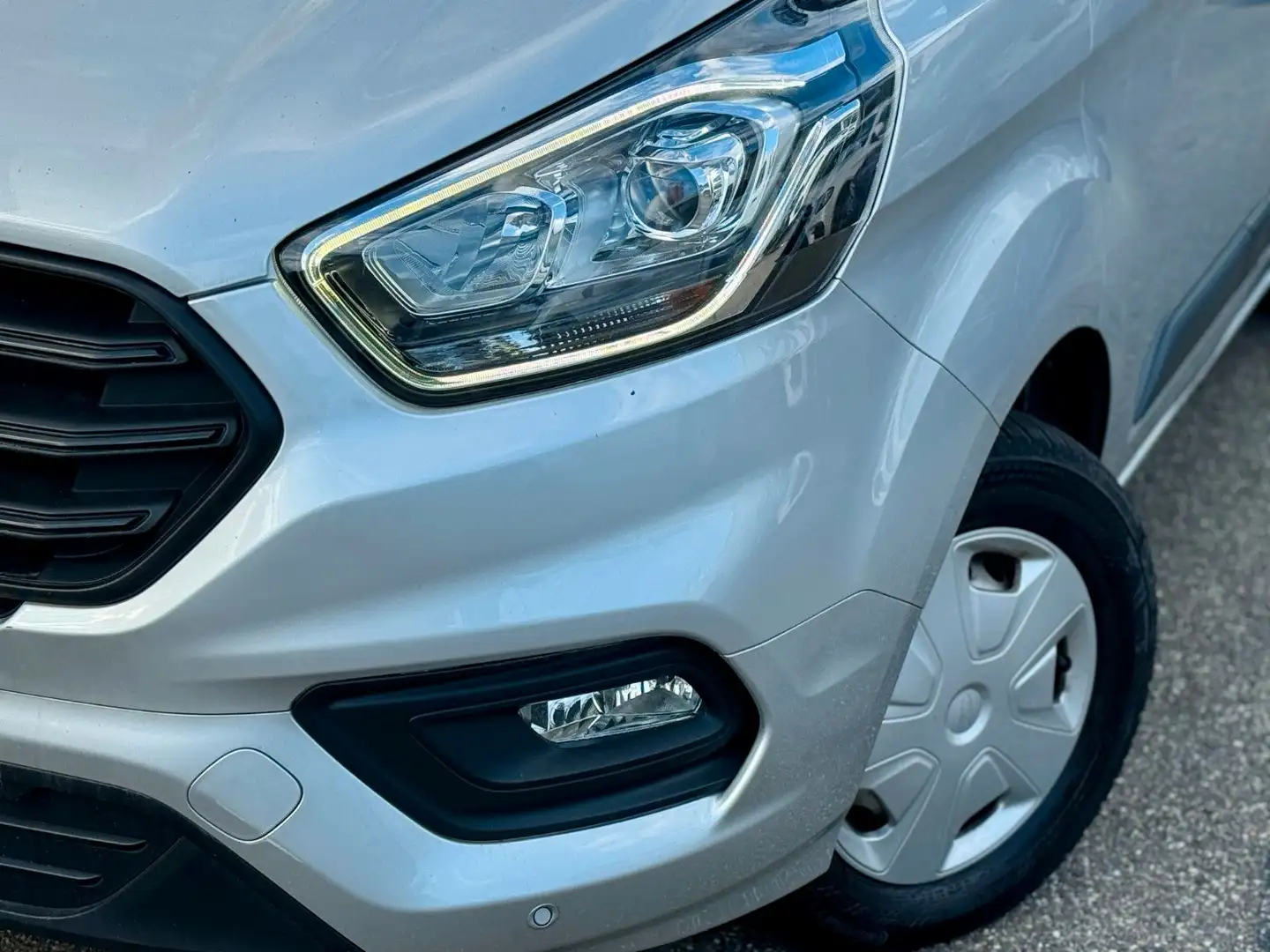Ford Transit Custom Kasten 300 L1 Trend Würth-Ausbau Silber - 2