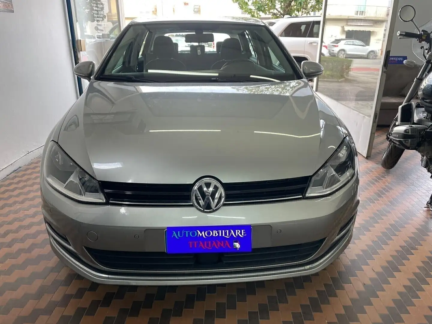 Volkswagen Golf 1.6 TDI 110 CV 5p. Highline BlueMotion Technology Grau - 2