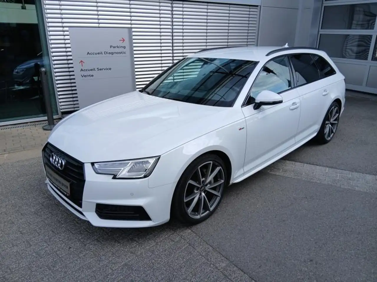 Audi A4
