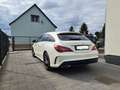 Mercedes-Benz CLA 180 CLA Shooting Brake Shooting Brake AMG Line Weiß - thumbnail 4