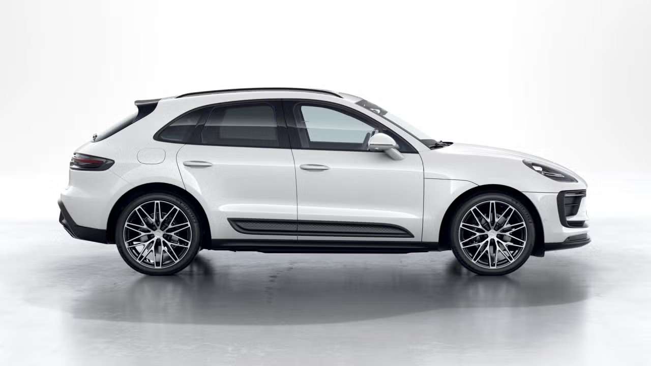 2026 Porsche Macan AWD alt 5