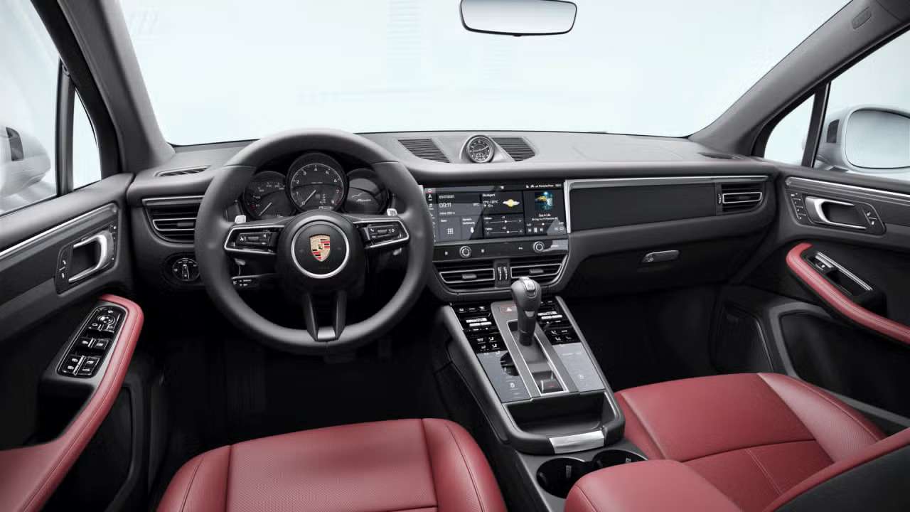 2026 Porsche Macan AWD thumb 8