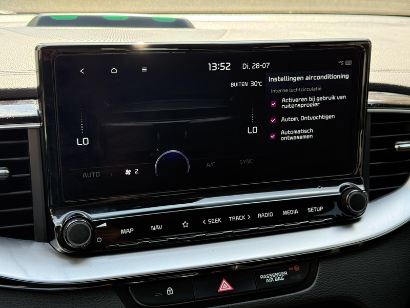 Kia Ceed SW / cee'd SW Sportswagon 1.6 GDI PHEV ExecutiveLine | Lederen b — photo 12