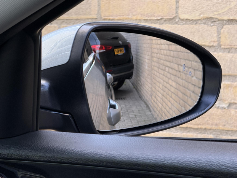 Kia Ceed SW / cee'd SW Sportswagon 1.6 GDI PHEV ExecutiveLine | Lederen b — photo 30
