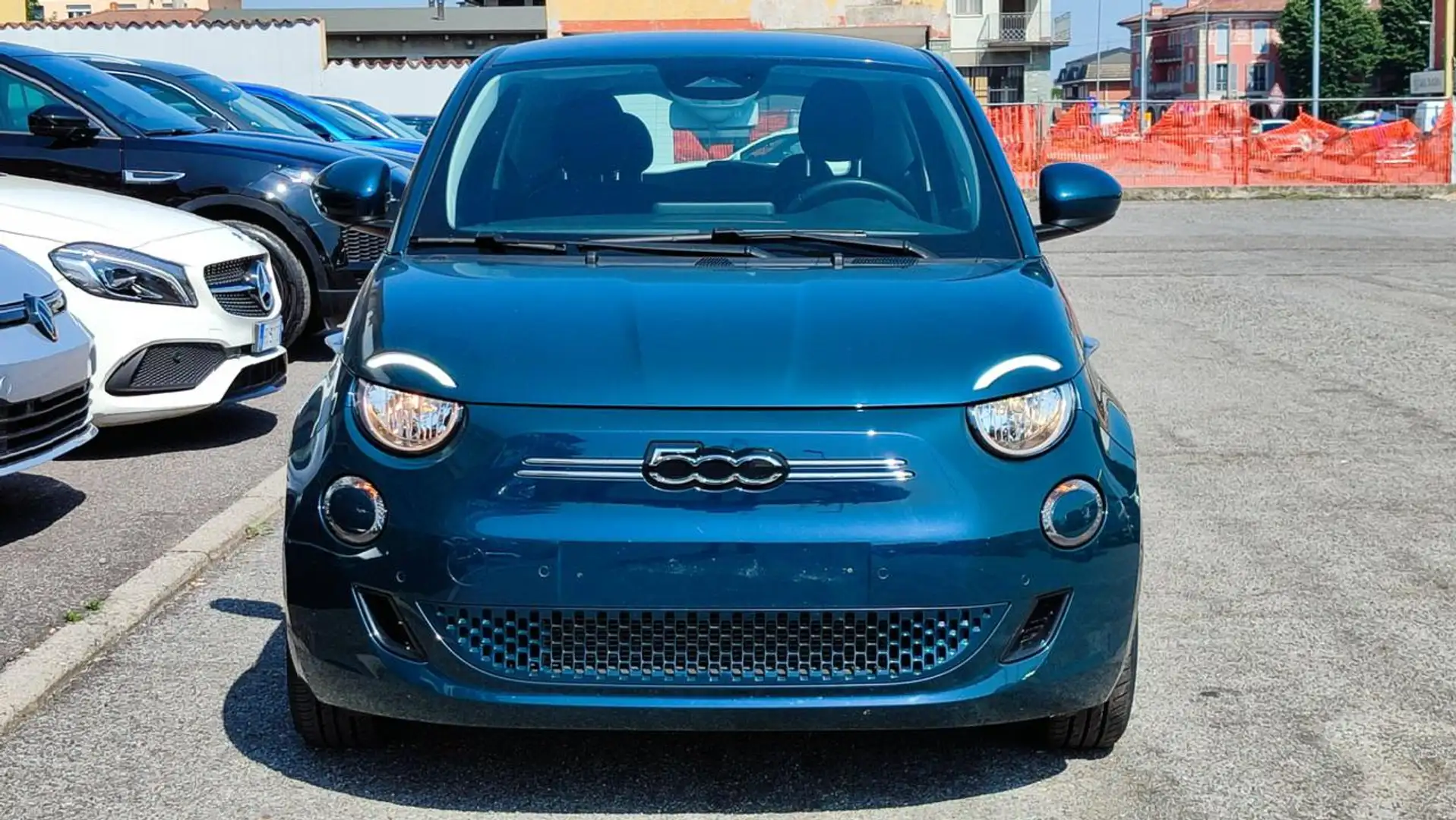 Fiat 500e 42kWh 118cv Red Monotrim *PROMO* Groen - 2
