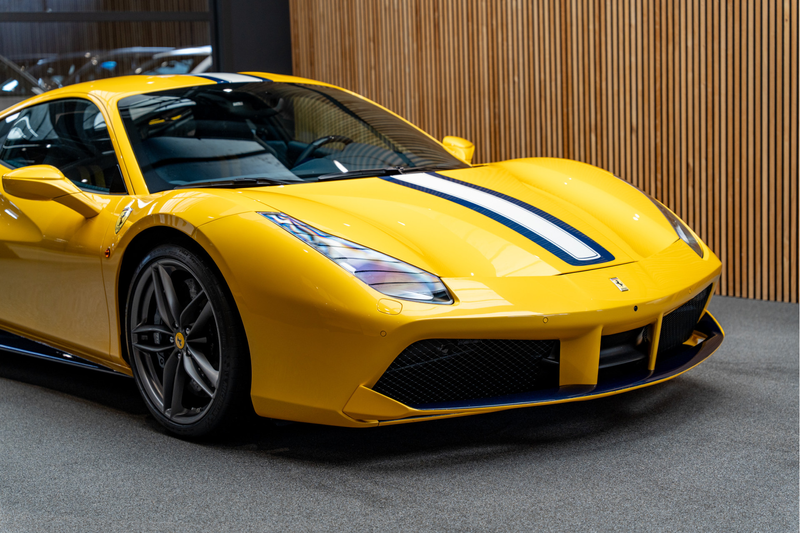 Ferrari 488 GTB HELE 70th Anni 1 of 1 Full Blue Carbon 3.9 GTB — photo 13