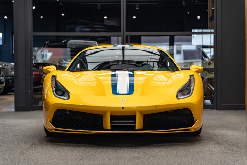 Ferrari 488 GTB HELE 70th Anni 1 of 1 Full Blue Carbon 3.9 GTB — photo 2