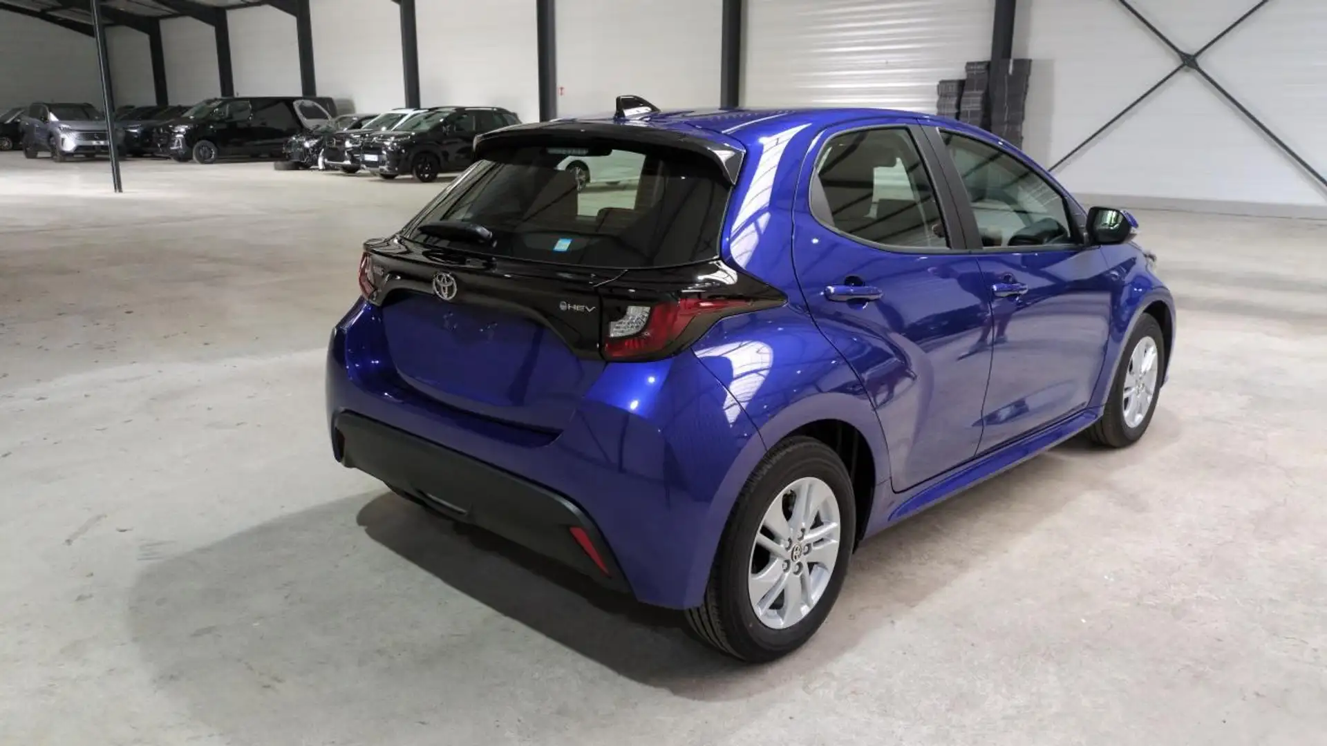 Toyota Yaris 116h Dynamic - 2