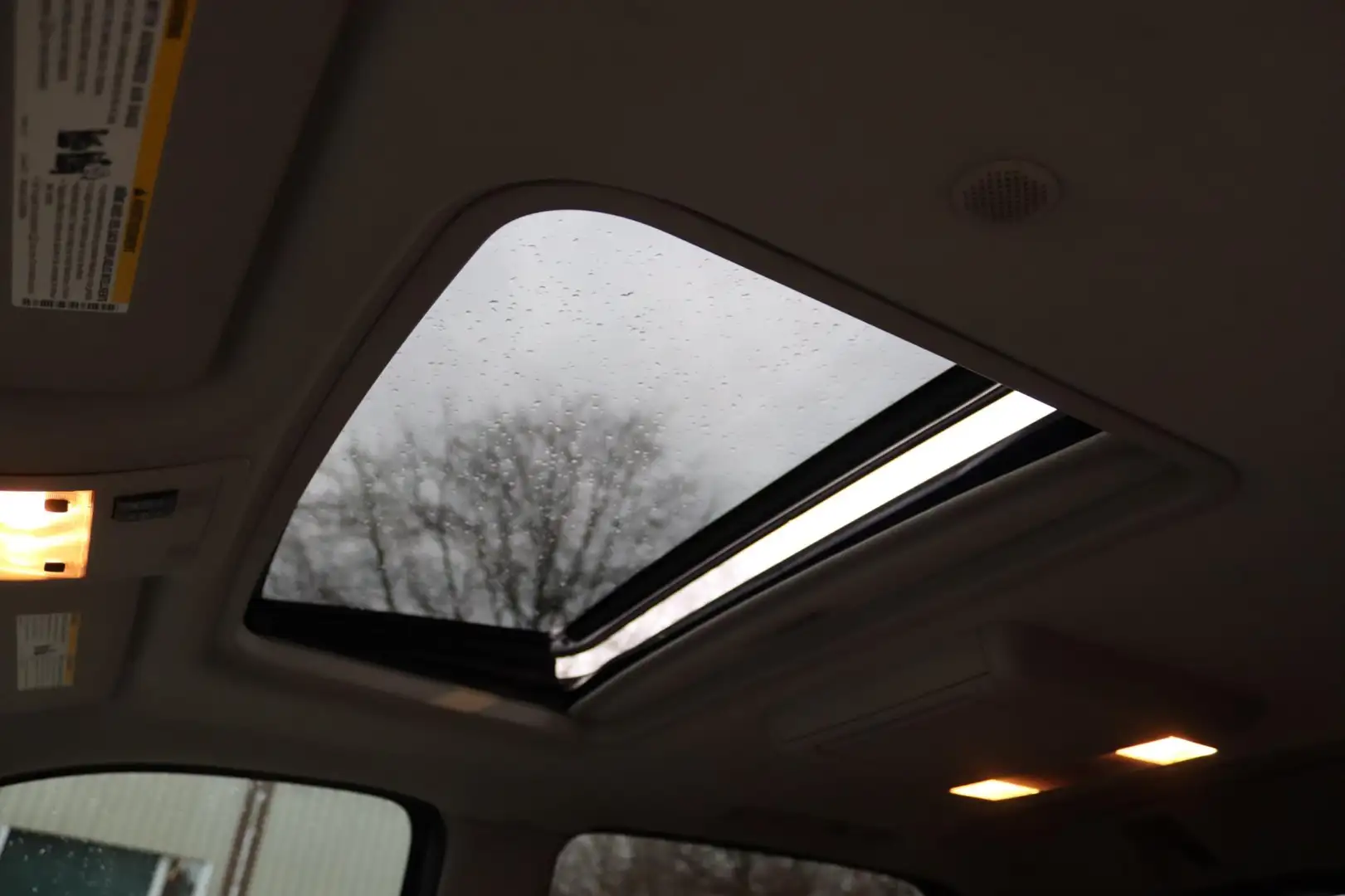 Chevrolet Avalanche USA 5.3 V8 4WD LTZ YOUNGTIMER NAP PANO - 2