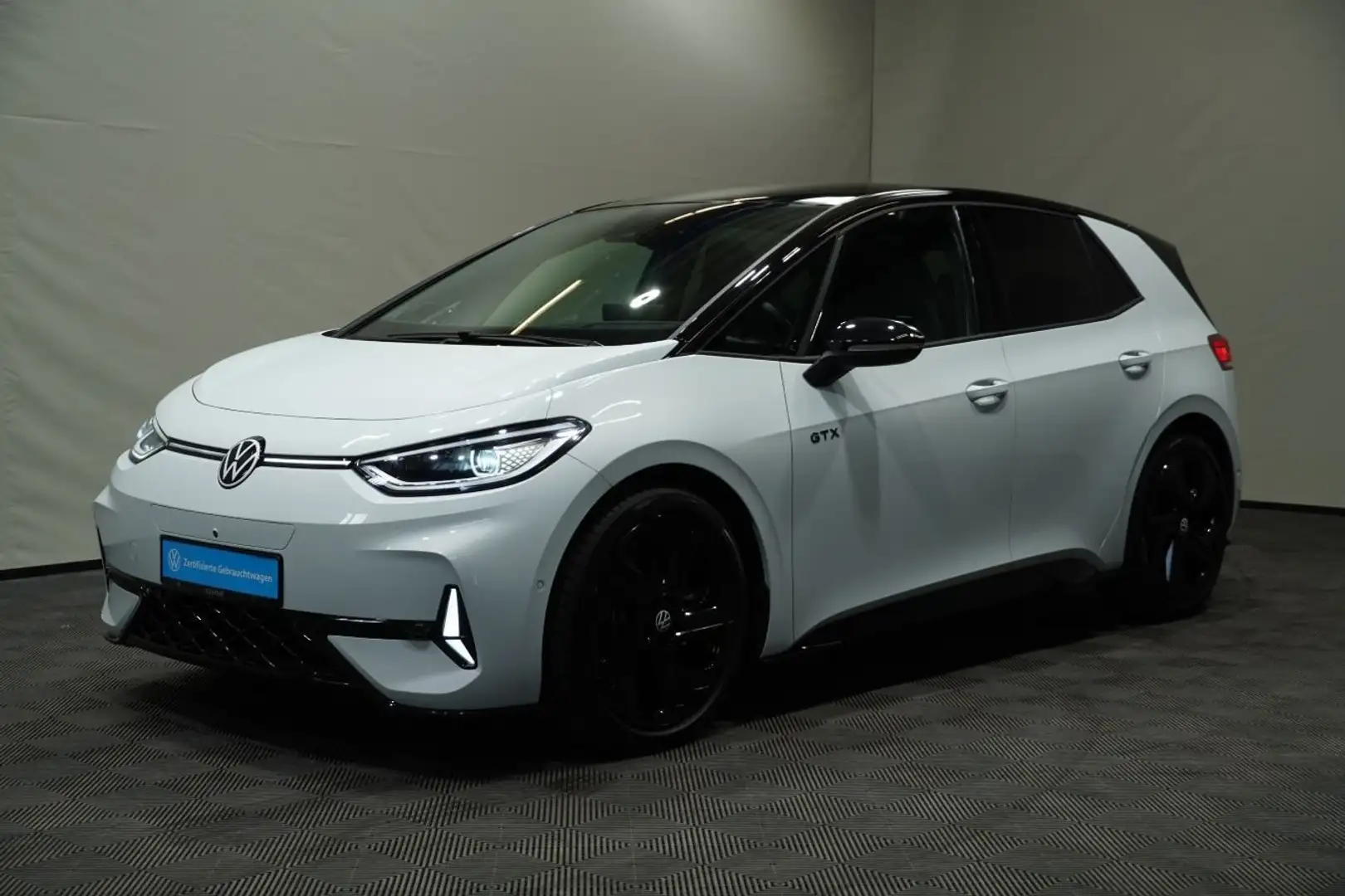 Volkswagen ID.3 GTX | MATRIX NAVI PANO AHK HUD 360°KAMERA Weiß - 2