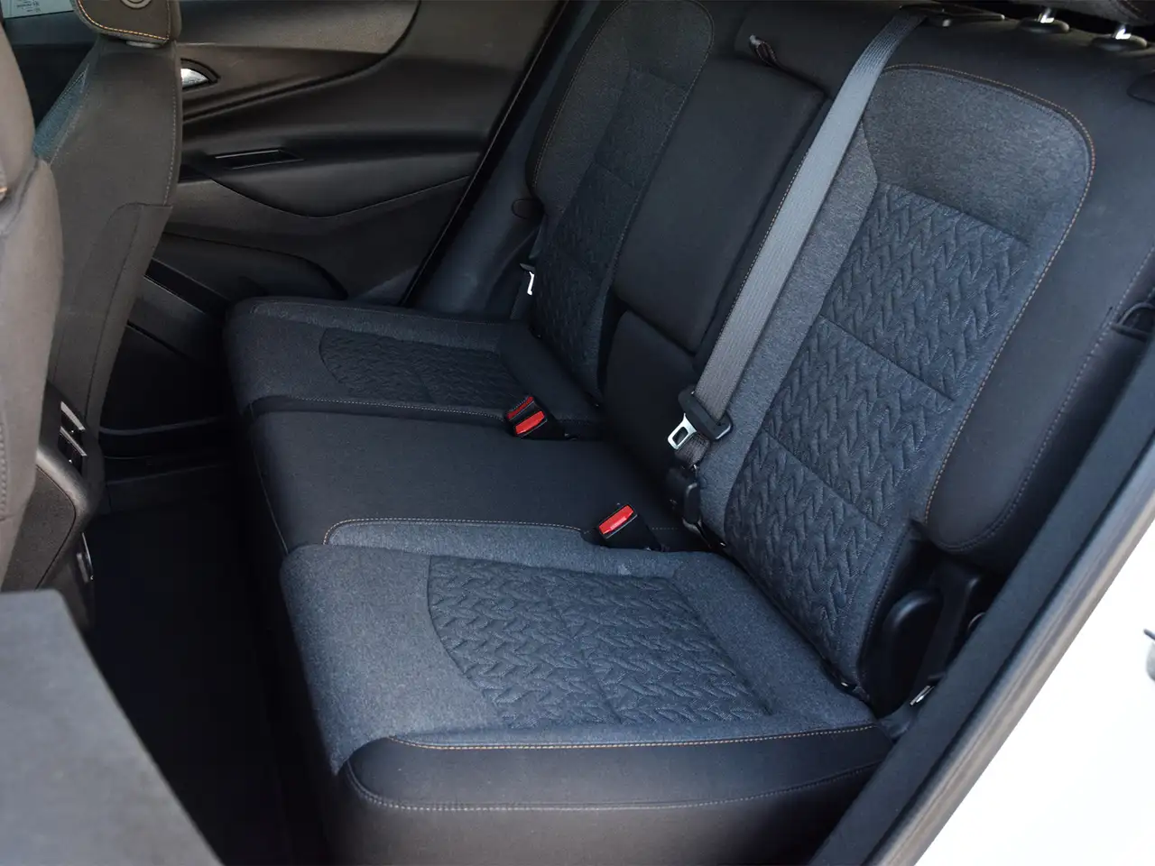 Chevrolet Equinox снимка Chevrolet Equinox