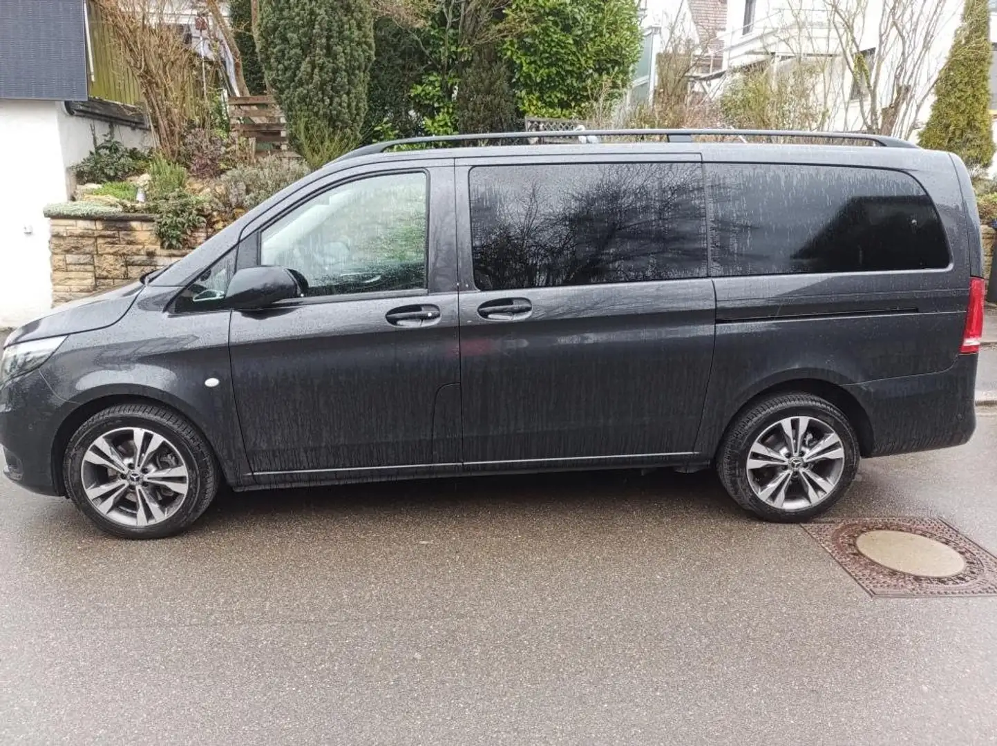 Mercedes-Benz Vito 119 Tourer Edition lang Distr.AHK.Standh.LED - 2