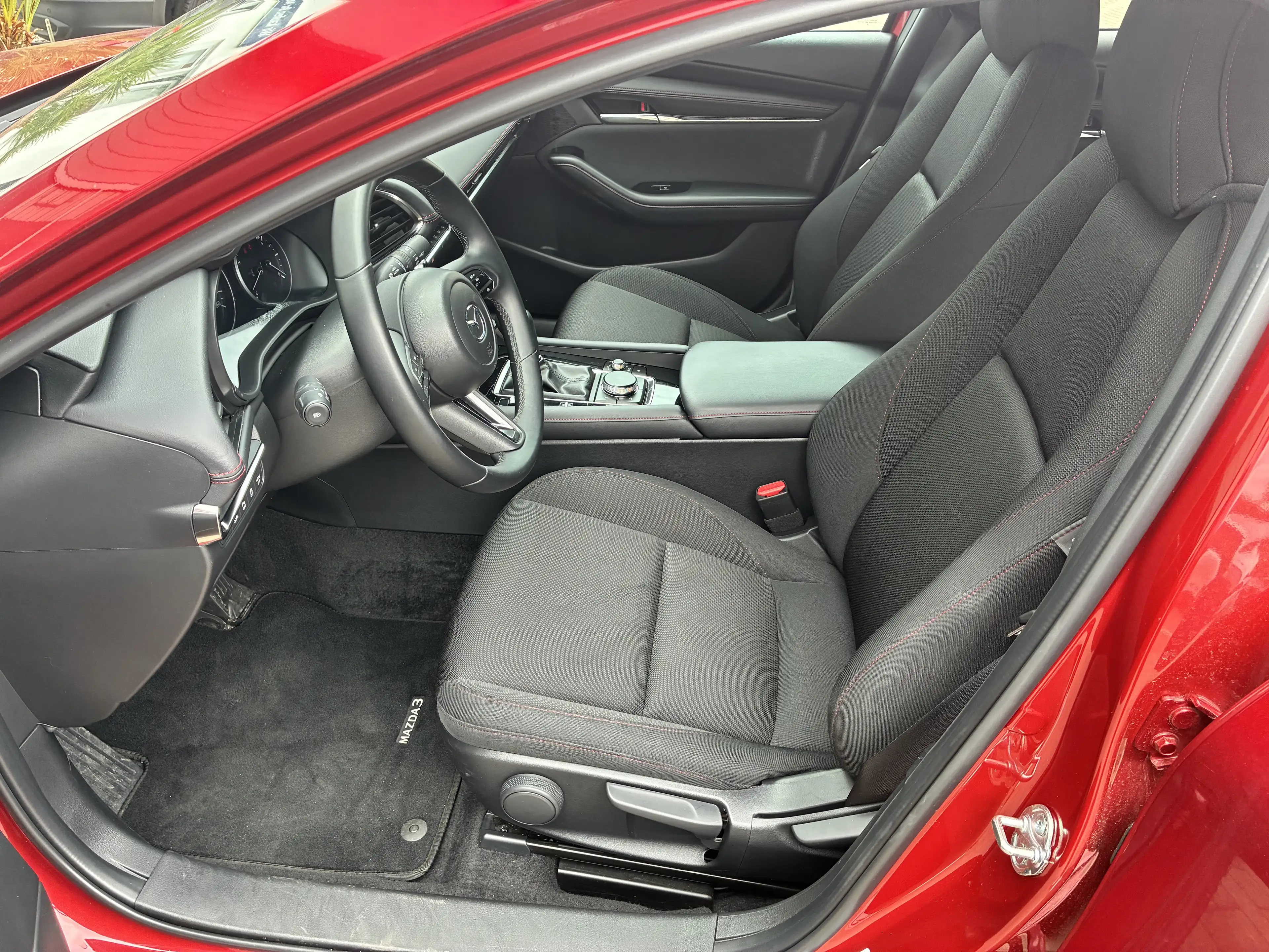 Mazda 3 2.5L 140PS Homura, HUD, Kamera, Allwetter — photo 9