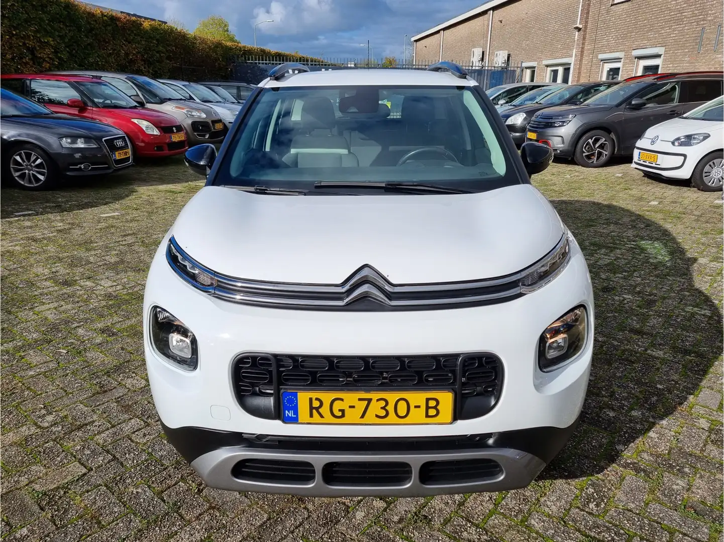 Citroen C3 Aircross 1.2 PureTech Feel ✅1e EIGENAAR ✅DEALER ONDERHOUDEN Wit - 2
