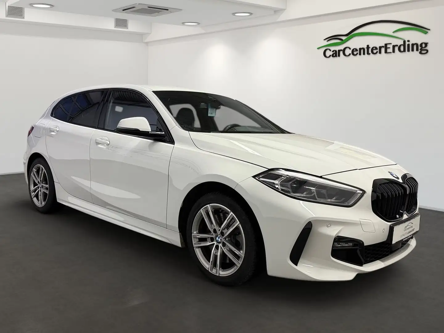 BMW 120 iLim.*M Sport*LED*Navi*Leder*H&K*LiveCockpit* Weiß - 2