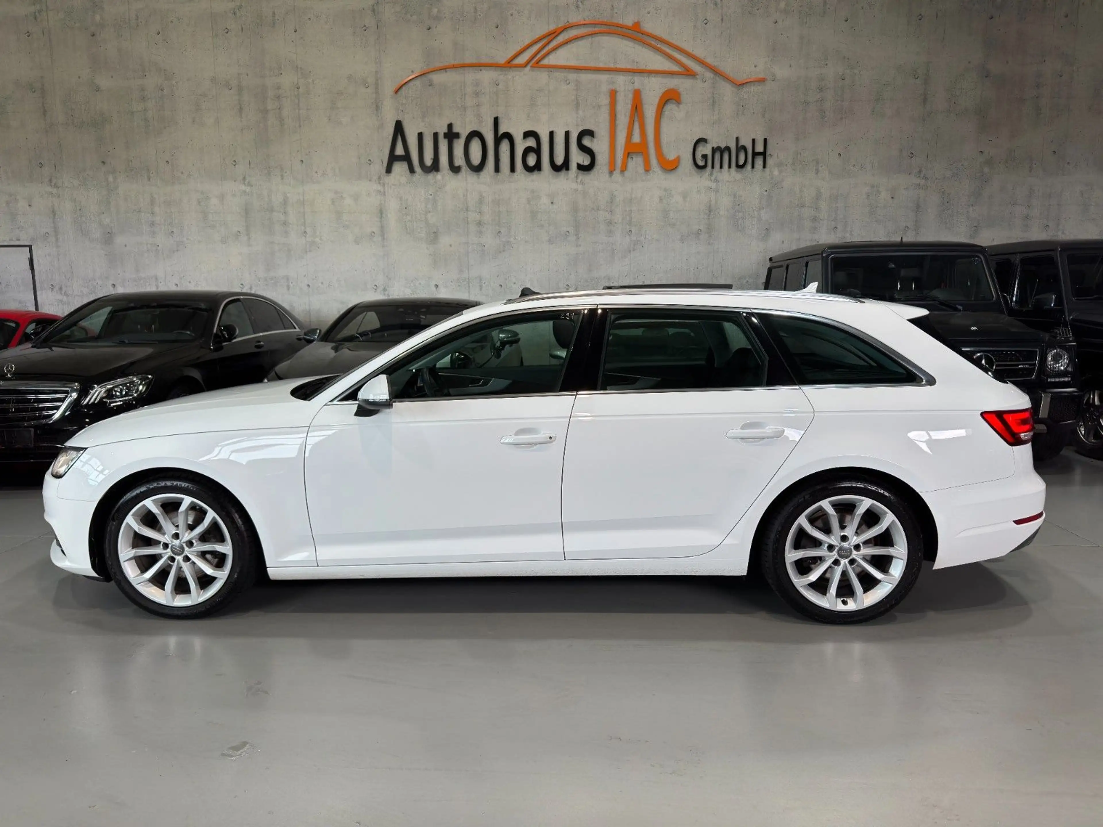 Audi A4 Avant/sport/ultra/LED/RFK/PANO/AHK/2.HAND/ACC — photo 6