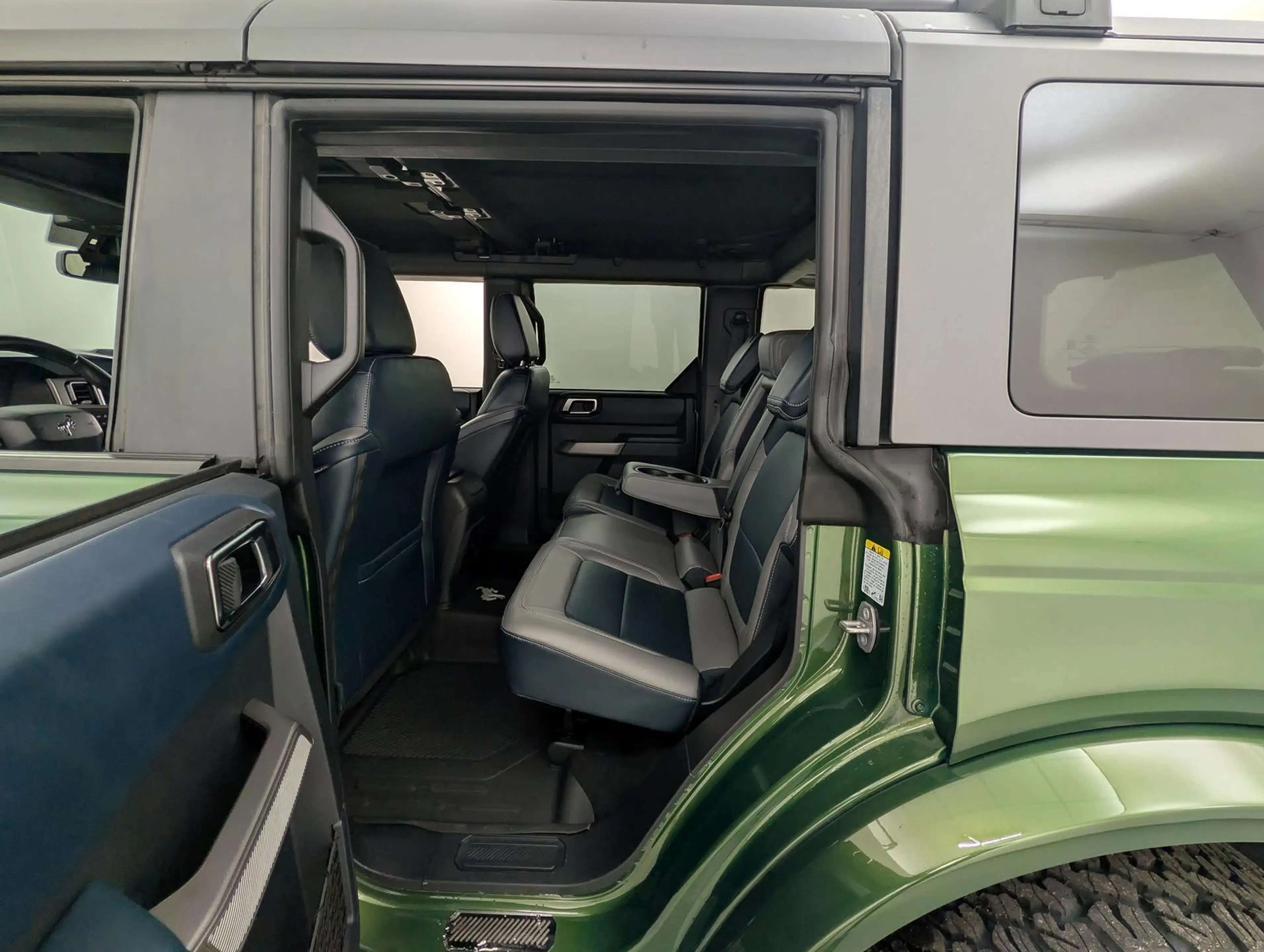 Ford Bronco 2.7 V6 4x4 Aut. Outer Banks ACC+360°Kam — photo 13