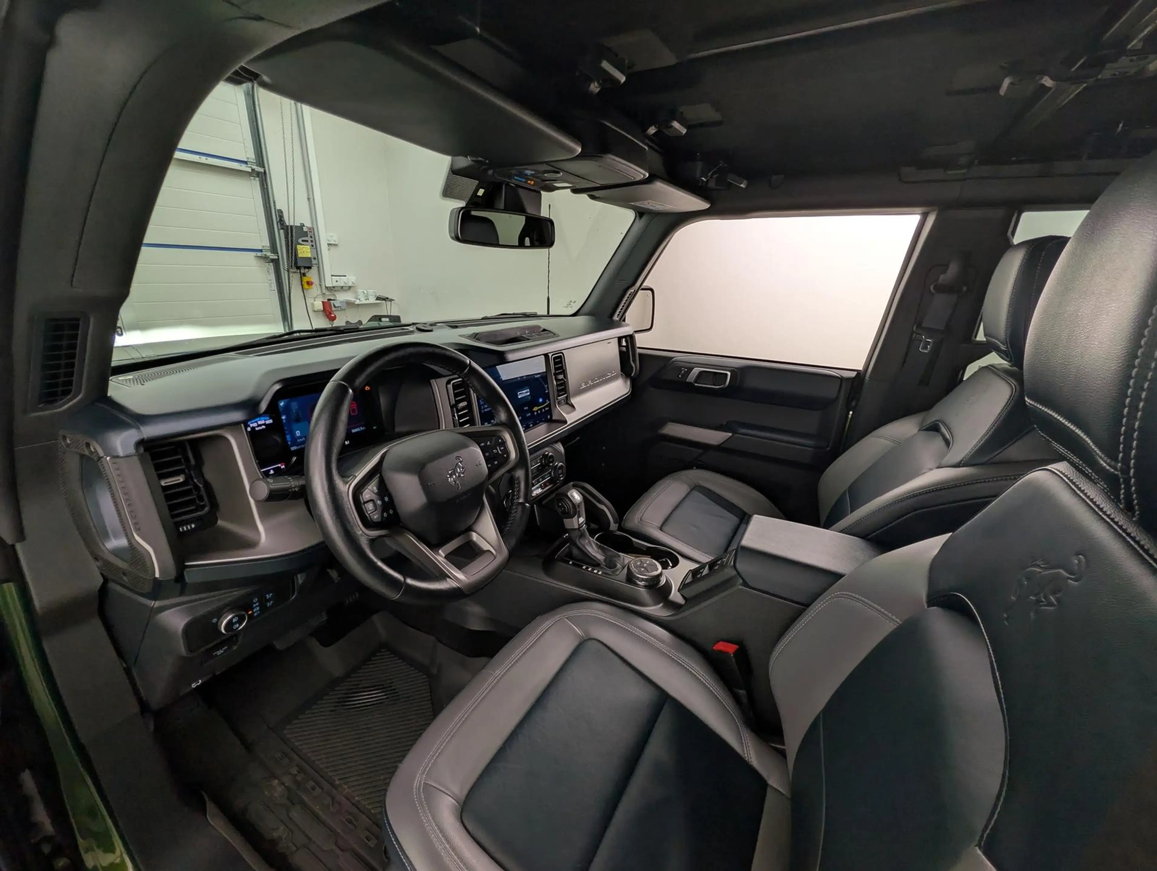 Ford Bronco 2.7 V6 4x4 Aut. Outer Banks ACC+360°Kam — photo 16