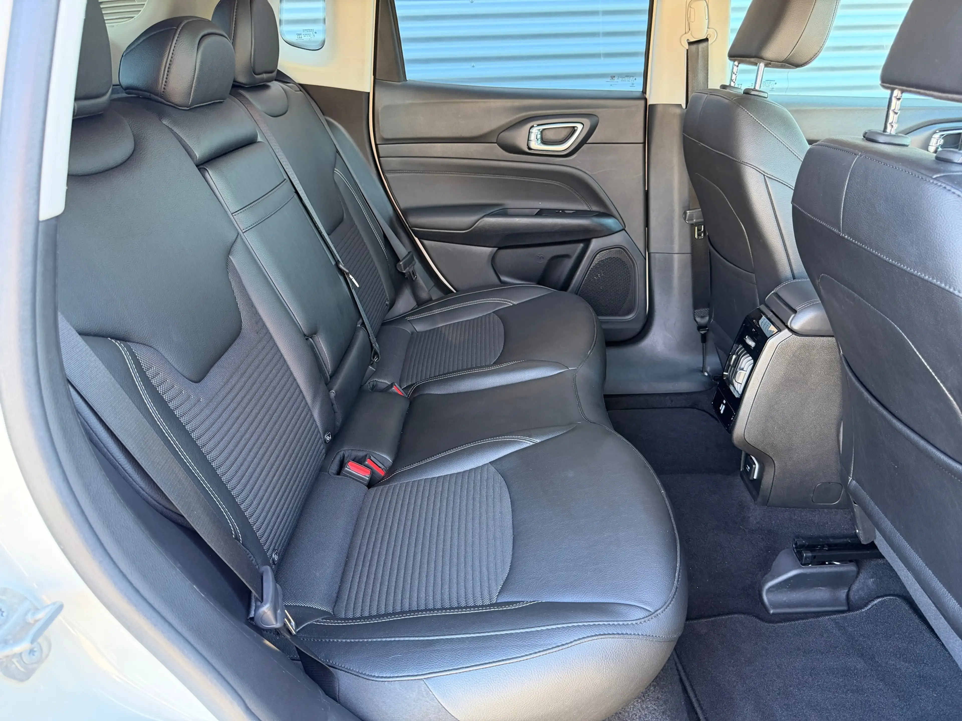 Jeep Compass 4xe AWD Plug-in Hybrid Electric Night Eagle [ 1ste — photo 13
