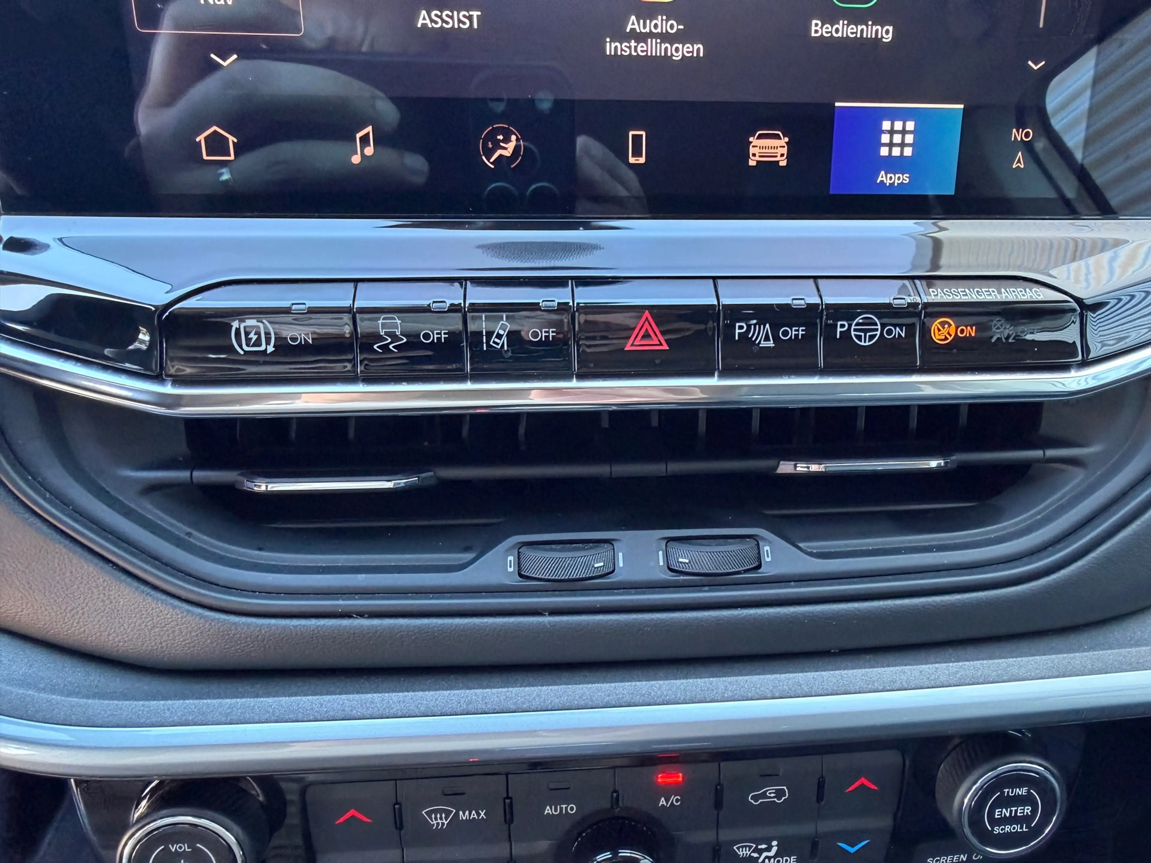 Jeep Compass 4xe AWD Plug-in Hybrid Electric Night Eagle [ 1ste — photo 18