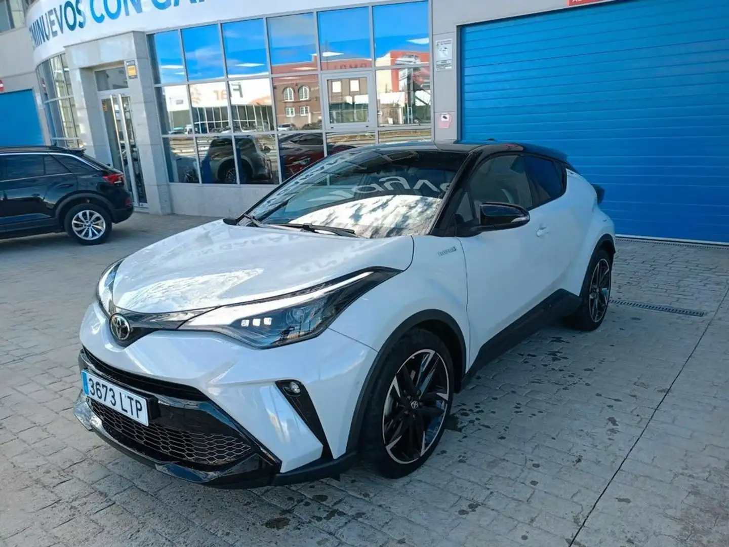 Toyota C-HR 180 GR Sport Blanc - 1