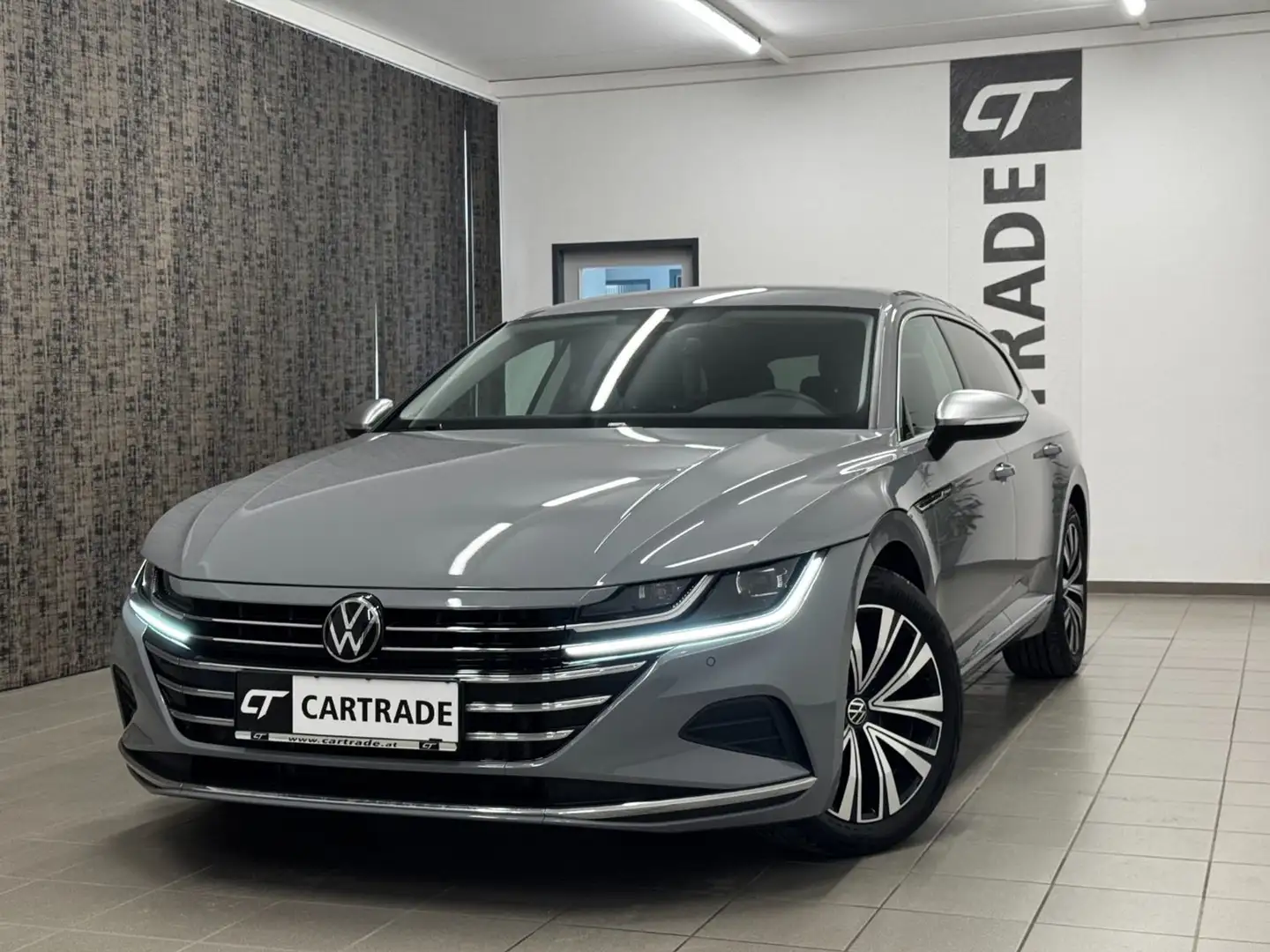 Volkswagen Arteon 2.0 TDI Elegance 4Motion Grau - 1