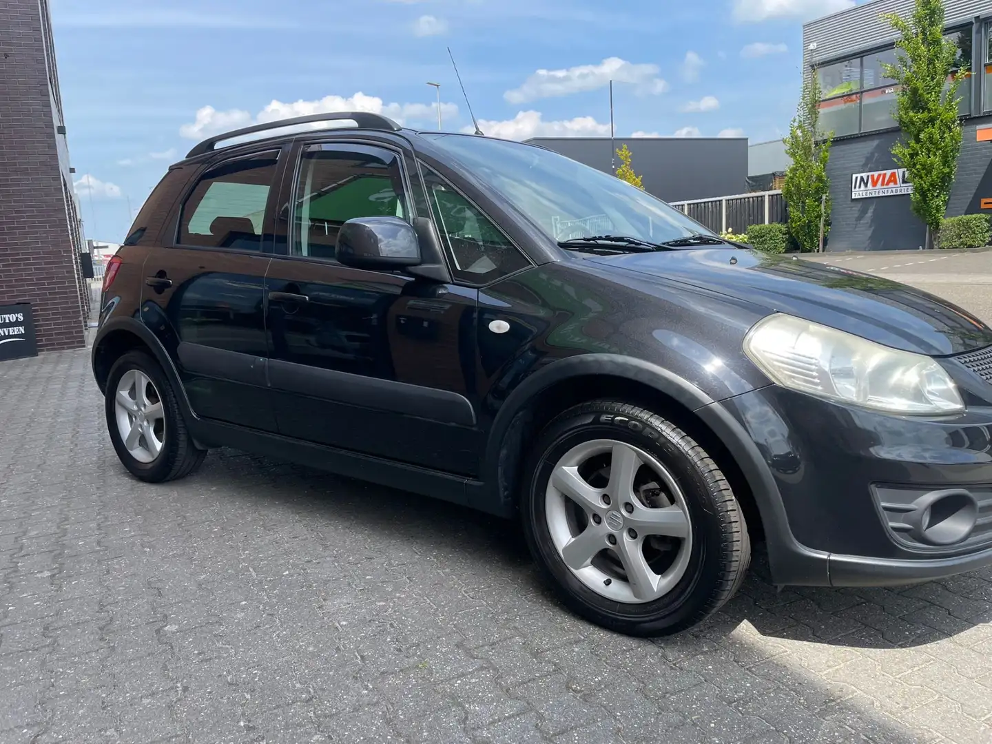 Suzuki SX4 1.6 Exclusive Airco Zwart - 2