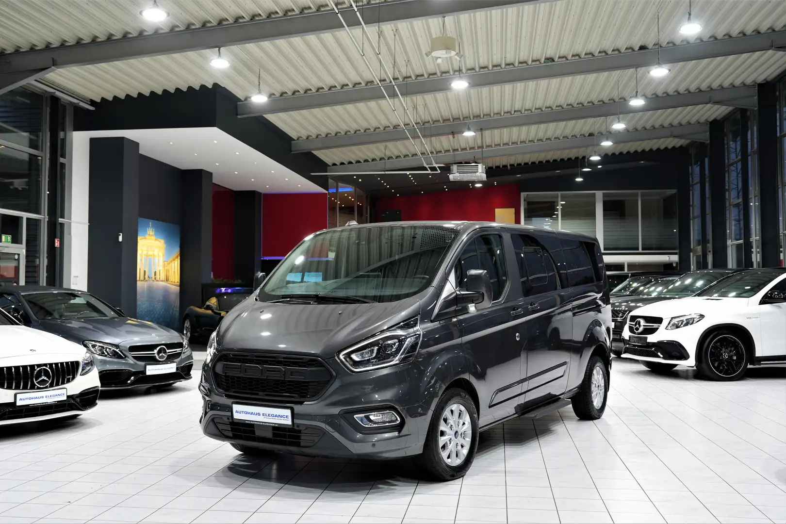 Ford Tourneo Custom 320 L2 Titanium XSYNC3 Gris - 1