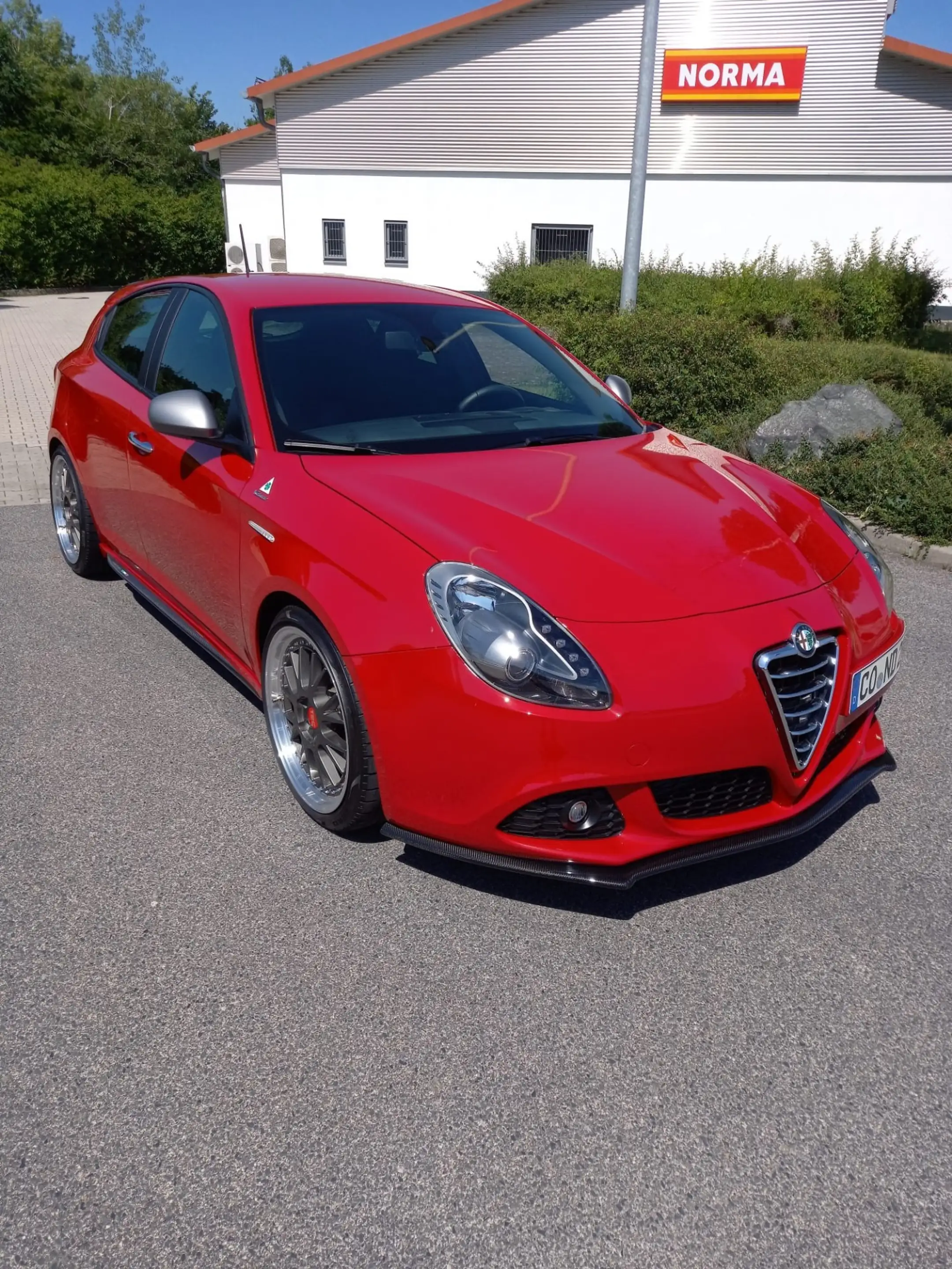 Alfa Romeo Giulietta Veloce#ALU19"#CARBON#TIEFER — photo 2