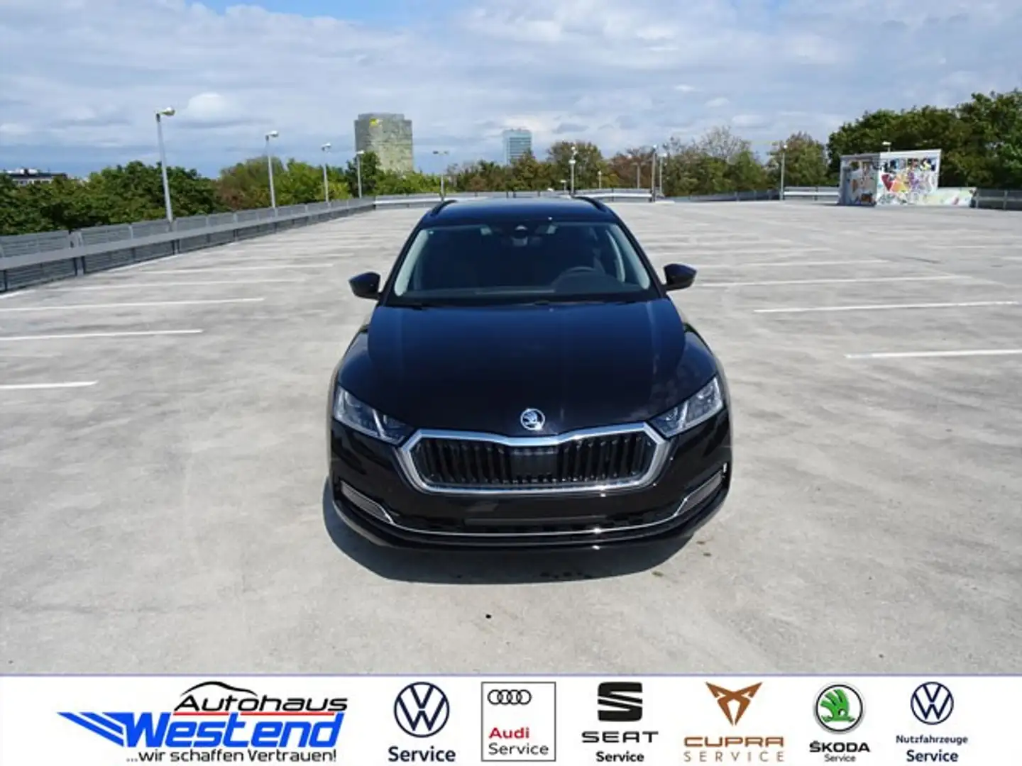 Skoda Octavia Combi STYLE 2.0l TDI 110kW DSG LED Navi Klima Noir - 1