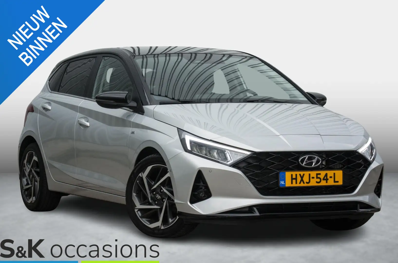 Hyundai i20 1.0 T-GDI Premium BOSEsound ACC Keyless Grijs - 1