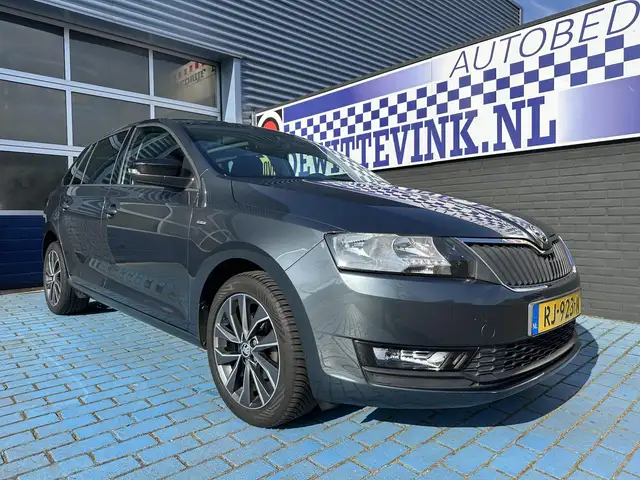 Skoda Rapid/Spaceback 1.0 TSI AUTOMAAT CRUISE STOELVERW. PANO