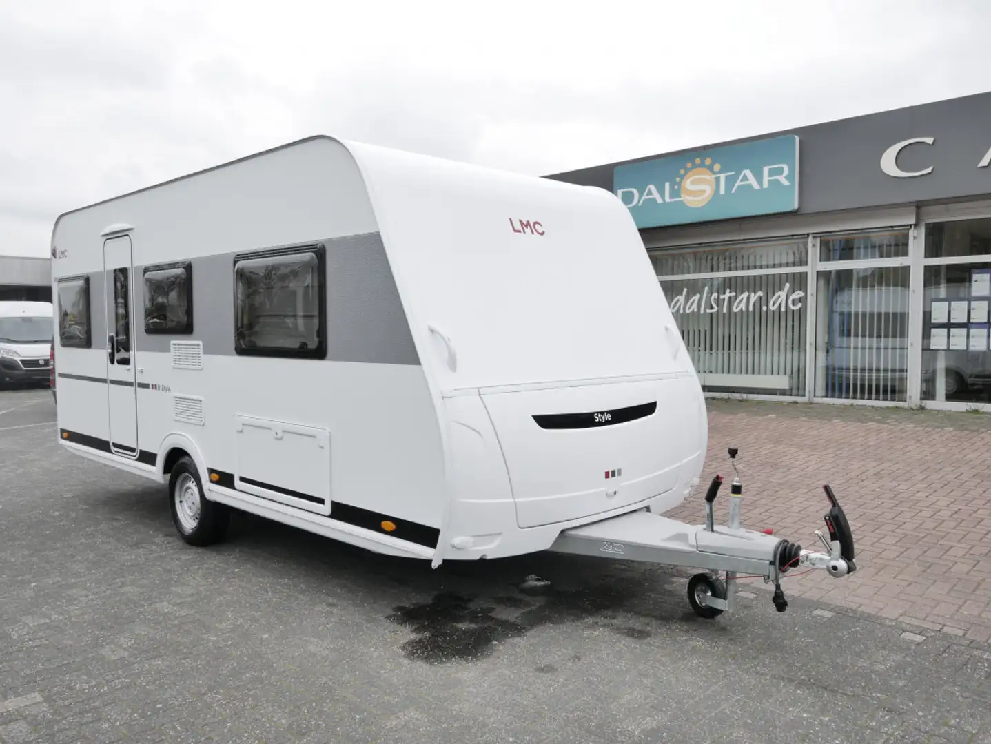 LMC Style 460 E - 1