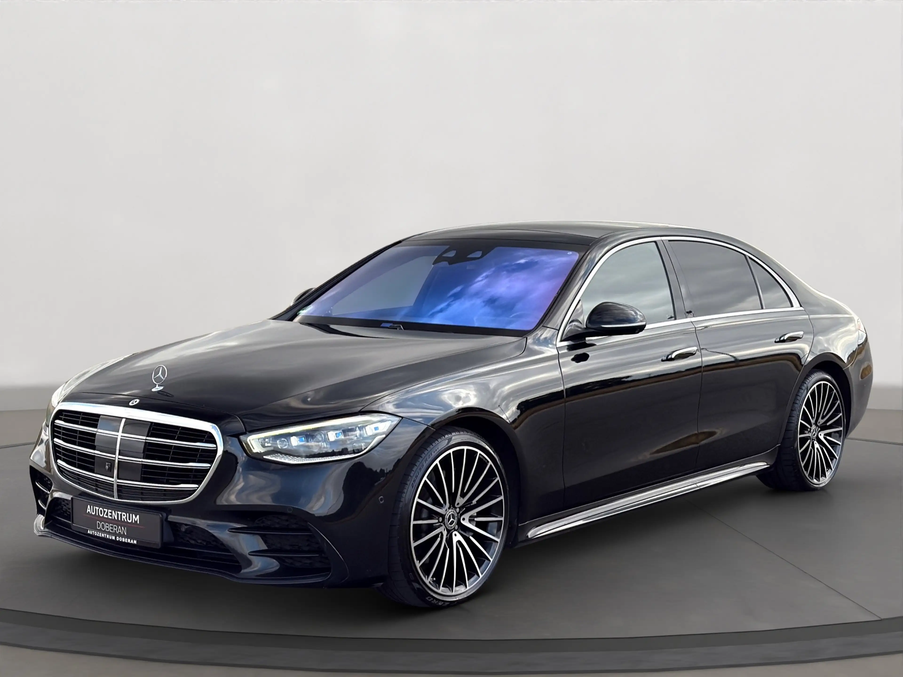 Mercedes-Benz S 400 S 400d L 4M AMG Chauffeur First Class 4D Burmester