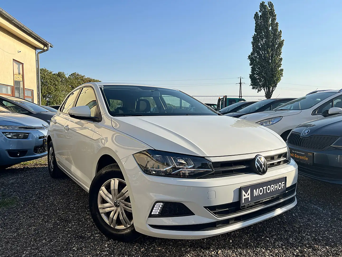 Volkswagen Polo 1.0 · Digitales Serviceheft · Front Assist · To... Weiß - 1