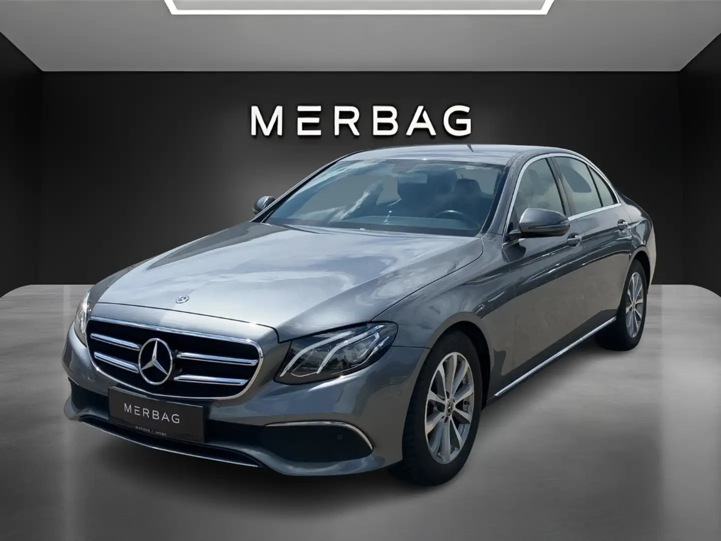 Mercedes-Benz E 200 d Limousine Austria Edition Grey - 1