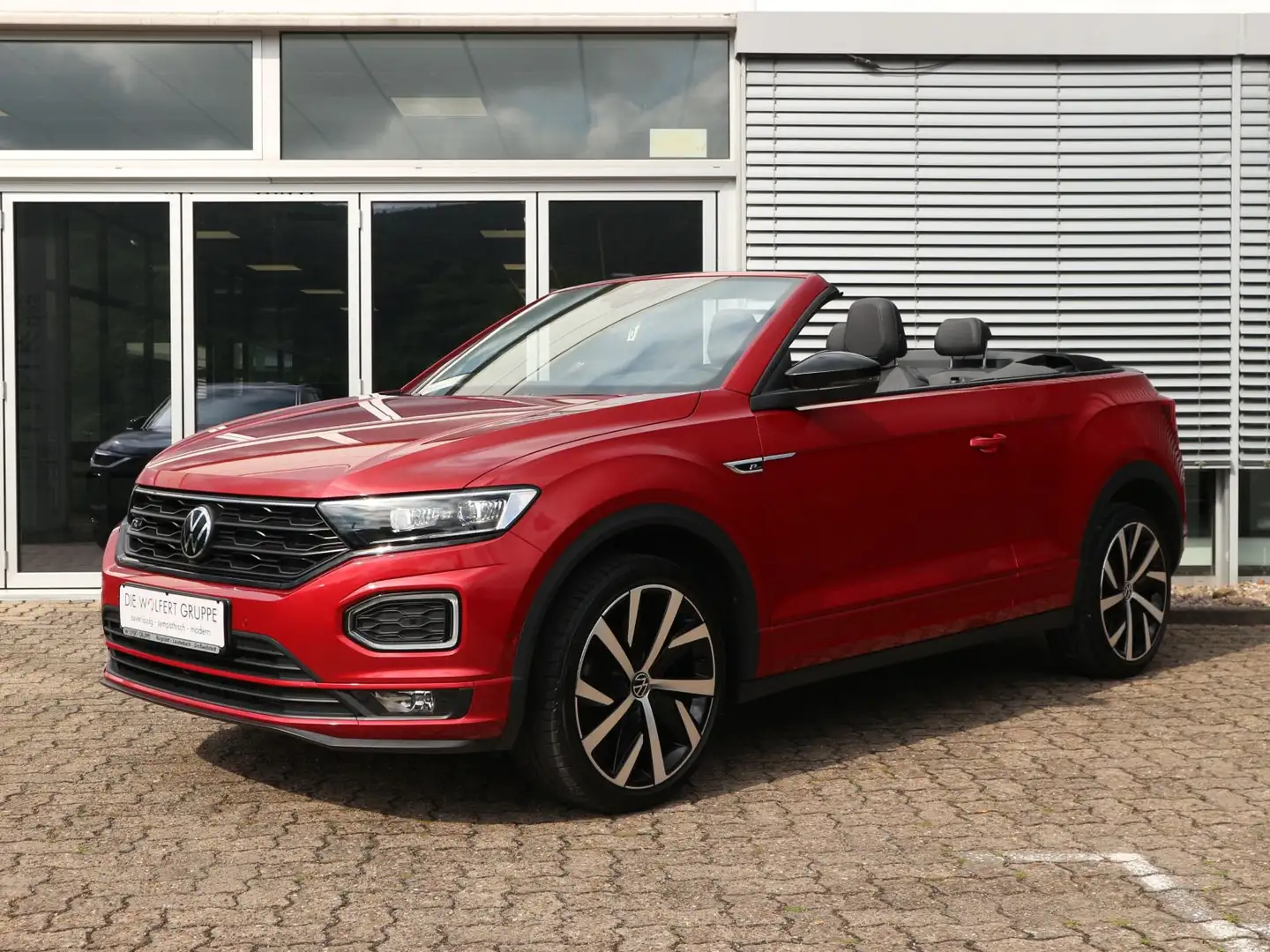 Volkswagen T-Roc R-Line 1.5 TSI 6-Gang NAVI DCC R Rot - 2