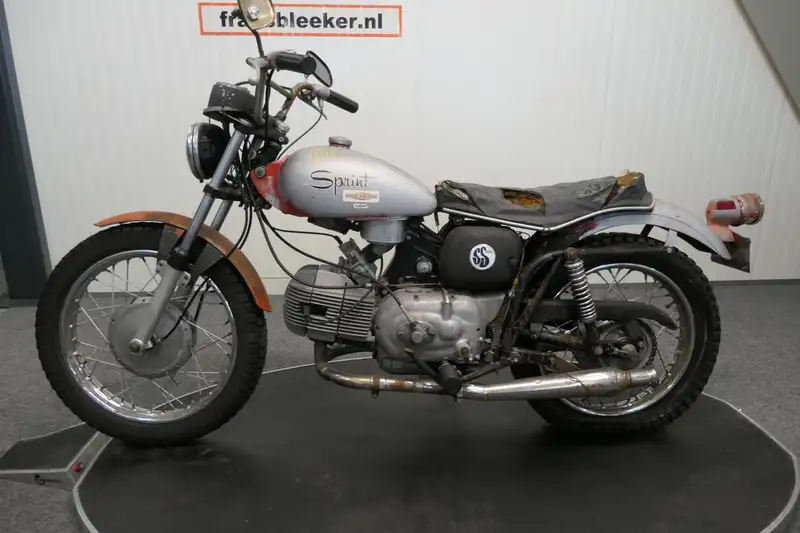 Harley-Davidson SS 350 Sprint - foto 6