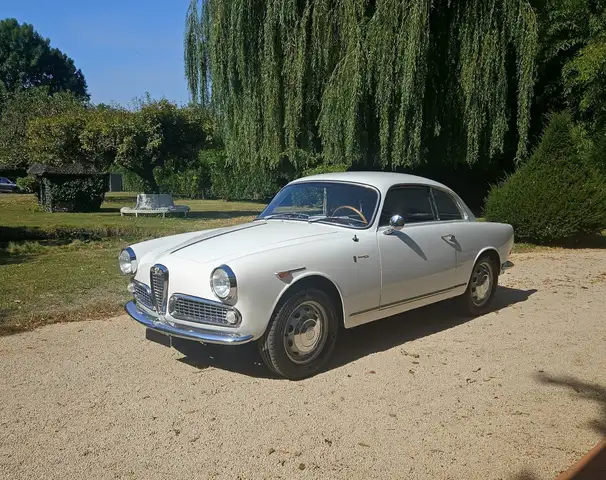 Alfa Romeo Giulietta Sprint