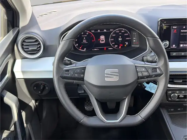 Seat Ibiza view 12