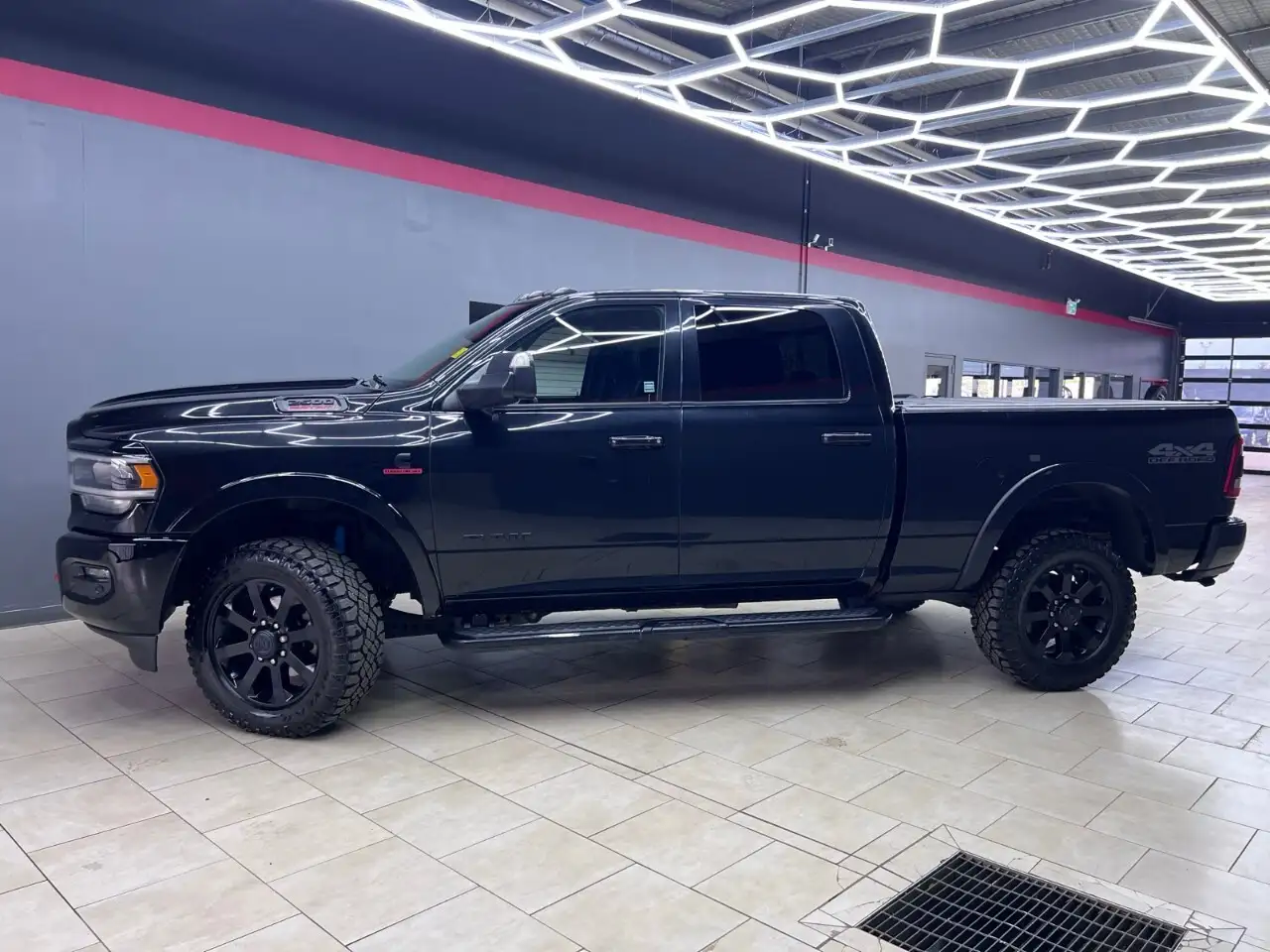 RAM 2500 photo RAM 2500